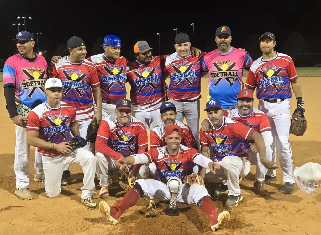 Los 40 Boys se coronan campeones del softbol 40 Plus en Greenville Los 40 Boys se coronan campeones del softbol 40 Plus en Greenville eljacaguero