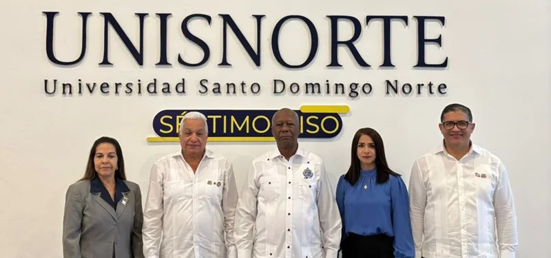 Universidad Unisnorte y Consejo Empresarial de Santo Domingo Norte fortalecen alianza para el desarrollo integral del municipio Principal Patria Fernandez Pedro Musa el rector Nouel de l Cruz Ibe jJuana Santos y Julian Perez