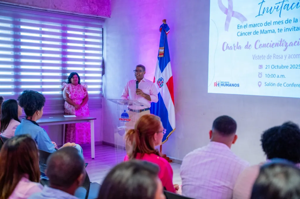 Propeep promueve la prevencion del cancer de mama con jornada educativa dirigida a sus colaboradoras