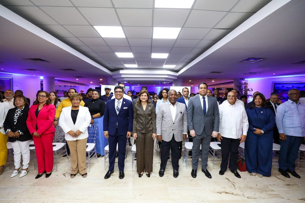 Raquel Pena impulsa inclusion juvenil con apertura de nuevos centros del programa Oportunidad 14 24