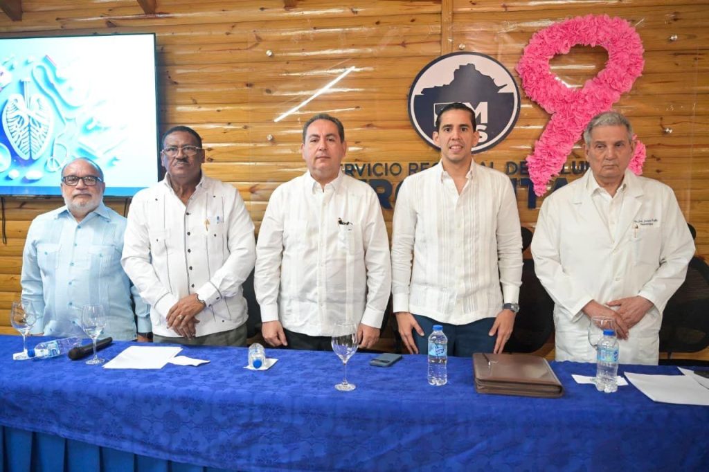 SeNaSa y SNS refuerzan alianza para garantizar atencion medica en la red publica