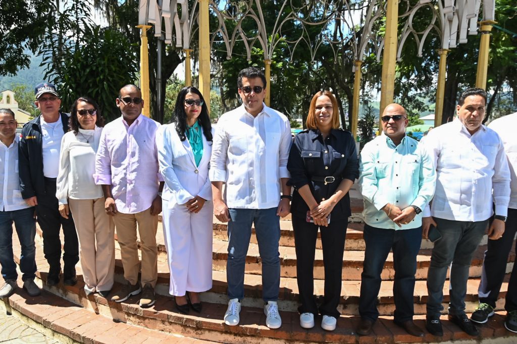 Turismo inicia remozamiento del parque Anacaona en Constanza con inversion millonaria