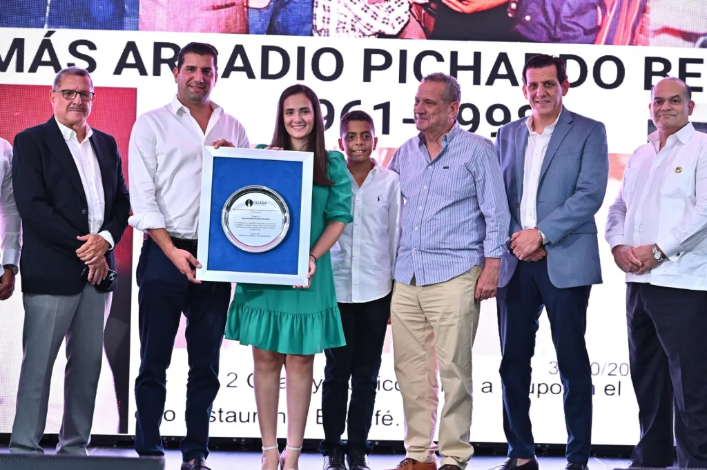 UGASA Restaurant Show 2025 abre sus puertas con innovacion arte y homenaje al legado gastronomico de Santiago