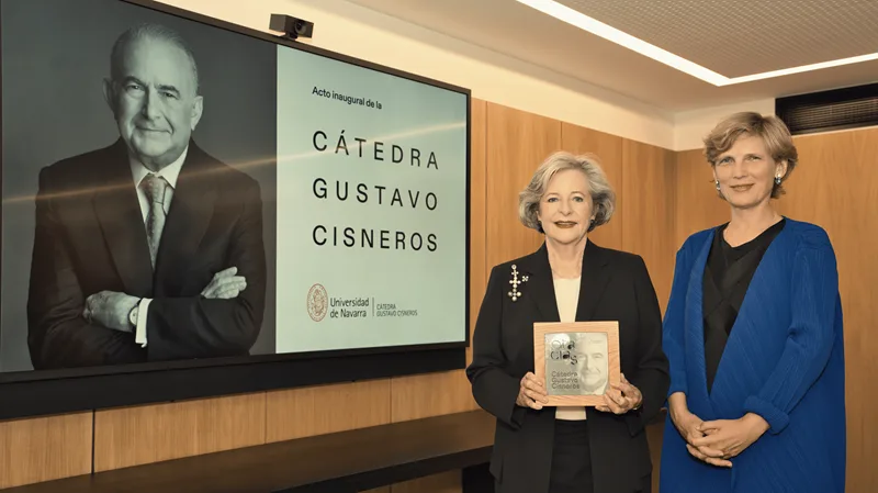 La Universidad de Navarra crea la Cátedra “Gustavo Cisneros” YDRAY Patricia Phelps de Cisneros autor Carlos Linero