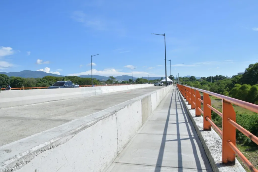 circunvalaciones de Navarrete y Moca para fortalecer la conectividad del Cibao