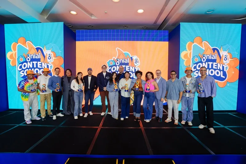 Gnial Content School del Popular distingue a creadores de contenido digital Los jóvenes premiados en el Gnial Content School recibieron dispositivos tecnológicos tras demostrar dominio en contenido sobre finanzas personales.