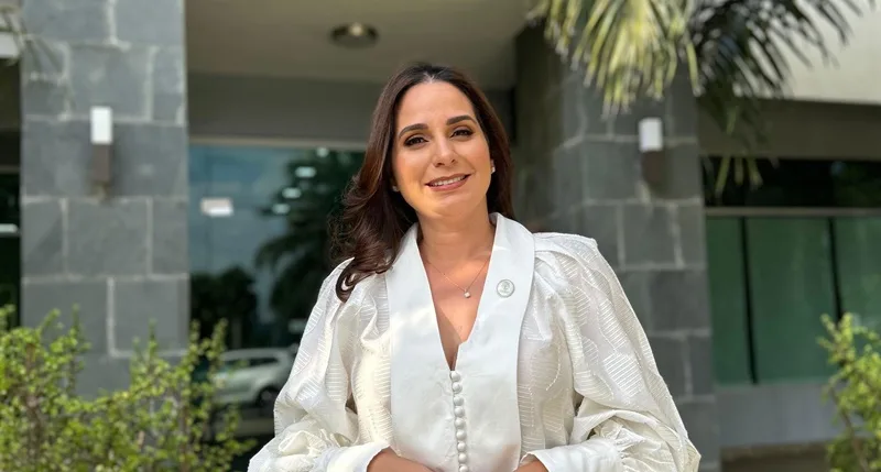 Arlenys Nicasio impulsa el liderazgo y la profesionalización del sector funerario en República Dominicana Arlenys FDL 2