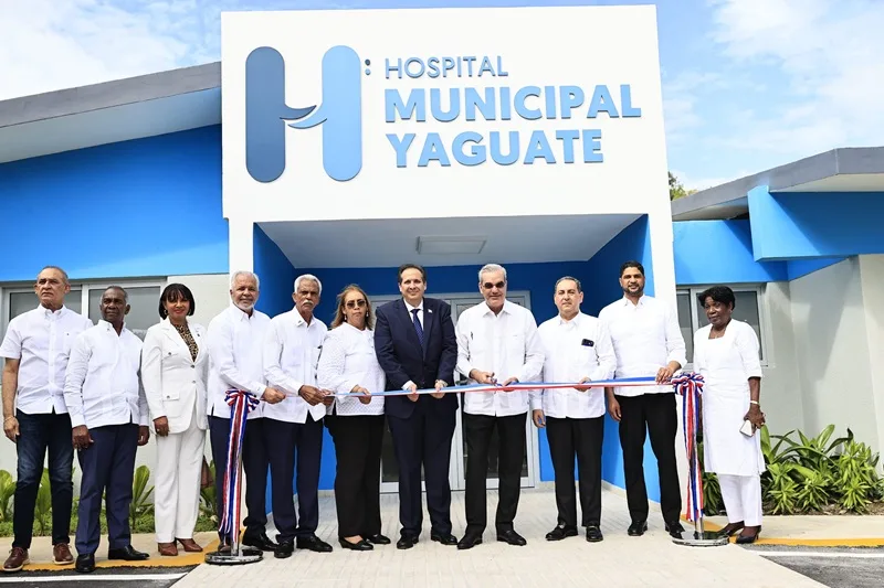 Presidente Abinader entrega hospital totalmente remozado y nueva emergencia en Yaguate, garantizando atención segura y digna para 42 mil personas Foto Principal