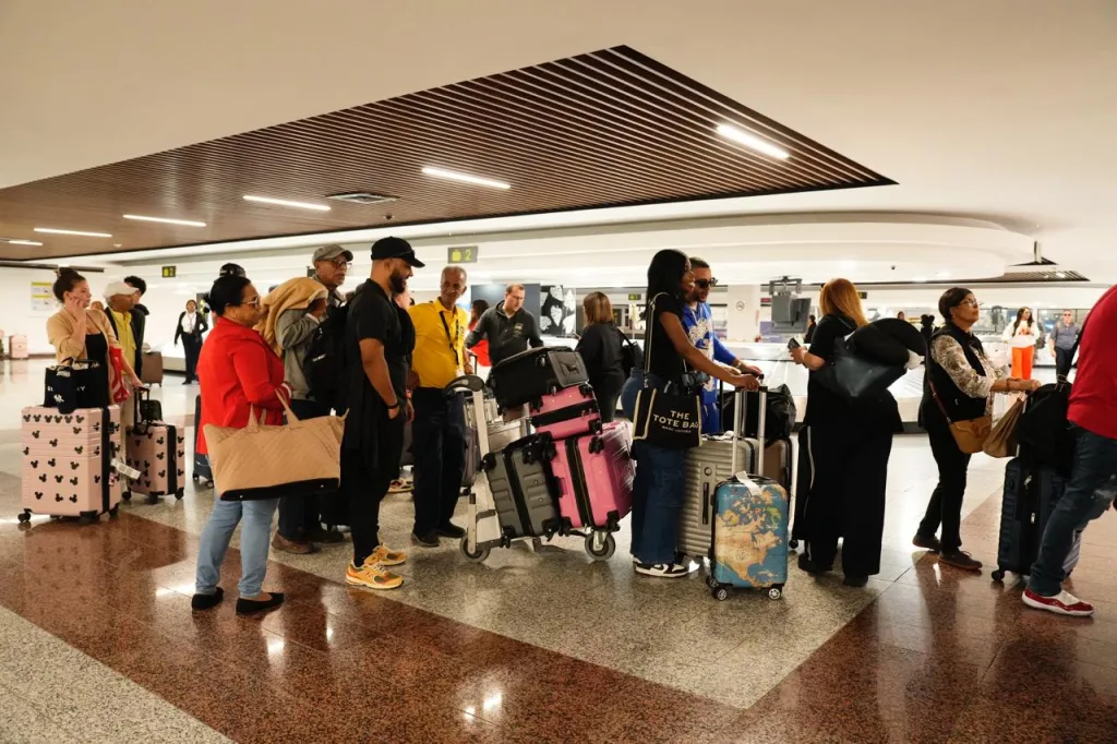 Gobierno eleva al maximo historico la Gracia Navidena para dominicanos ausentes