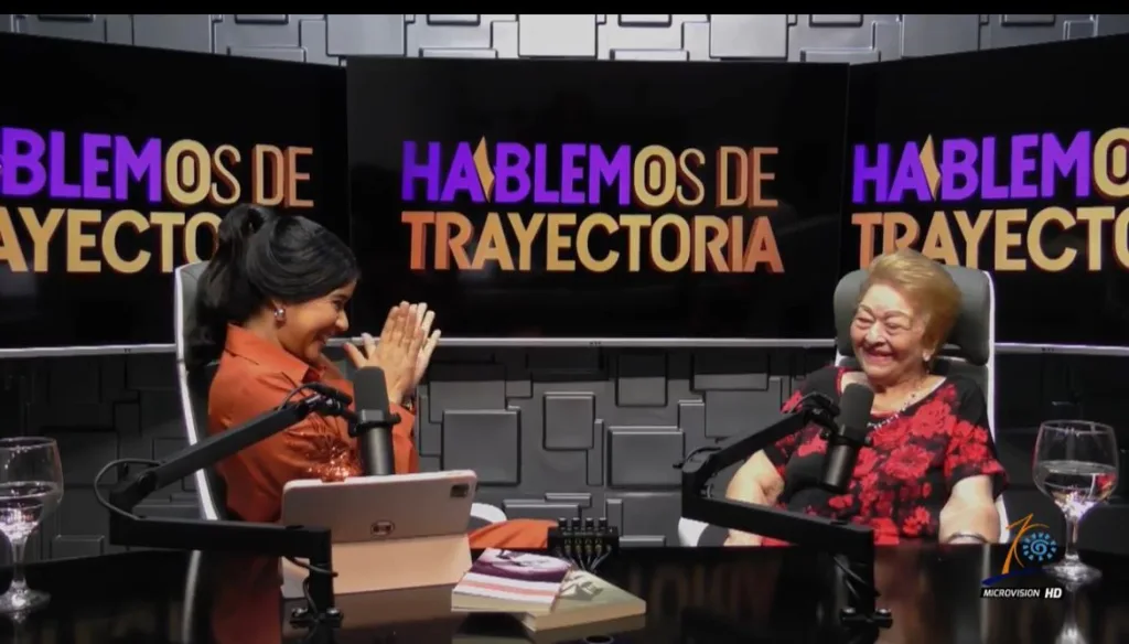 Grecheen Acosta culmina con exito la primera temporada de Hablemos de Trayectoria