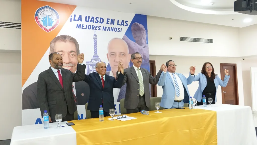 Equipo de José de Luna confirma respaldo sólido a Jorge Asjana para la Rectoría de la UASD Jose de Luna confirma respaldo solido a Jorge Asjana para la Rectoria de la UASD