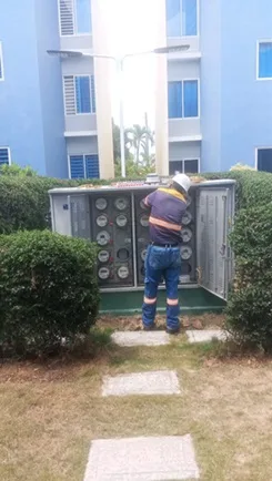 Edeeste interviene y desmantela conexiones irregulares en residencial en Higüey con altos niveles de pérdidas Monte Verde 1