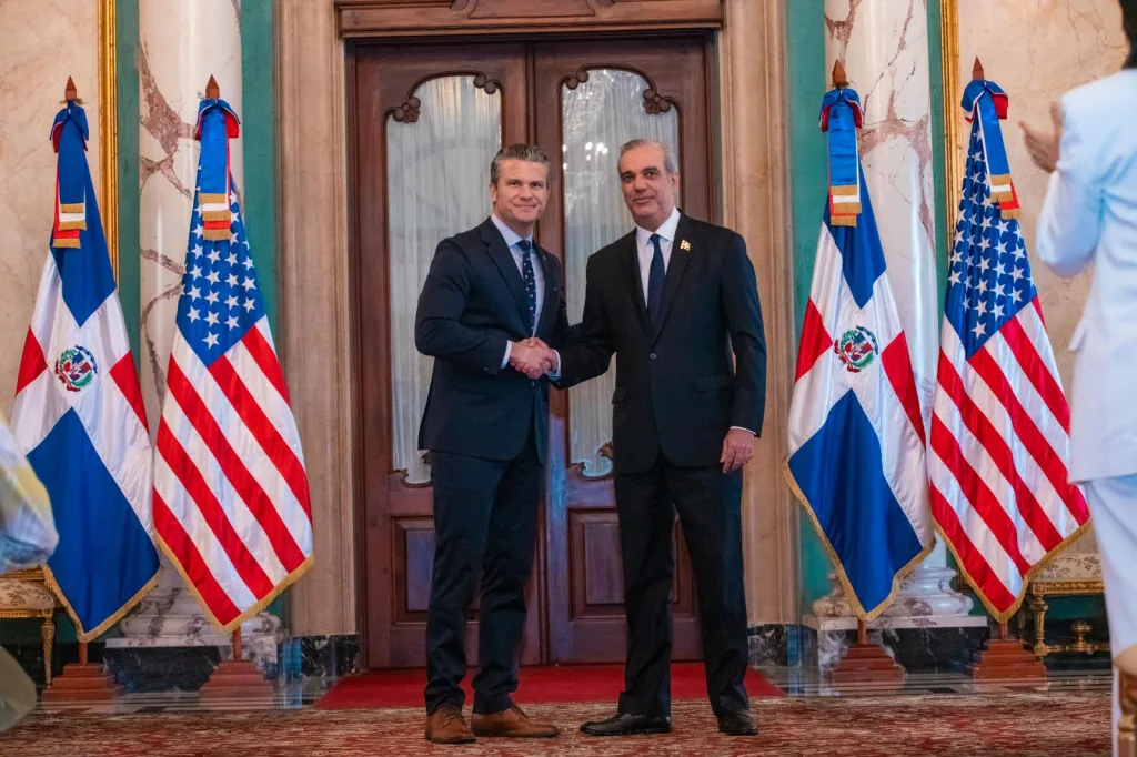 Pete Hegseth elogia el liderazgo del presidente Abinader y garantiza expansion de la cooperacion con pleno respeto a la soberania nacional