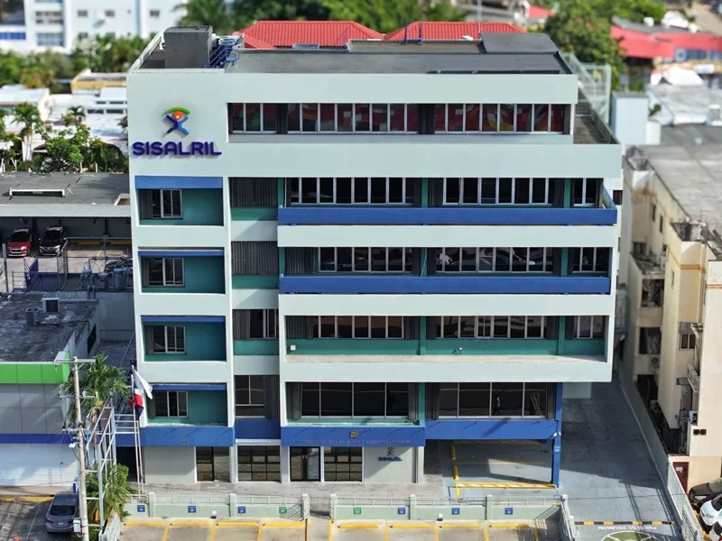 SISALRIL avanza propuestas para fortalecer la cobertura de medicamentos de alto costo en el Seguro Familiar de Salud SISALRIL