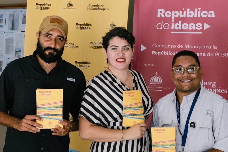 República de Ideas anuncia a los 50 equipos finalistas que avanzan al Campamento de Ideas WhatsApp Image 2025 10 30 at 4.15.21 PM 2