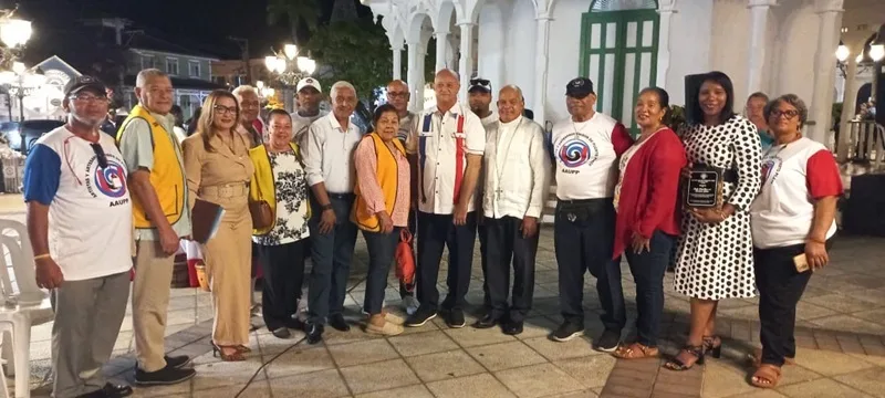 Dejan abierta Feria Artesanal de Puerto Plata 2025 en la Plaza Independencia bbe17fba e5e8 4ee7 98f5 388eef069f8a