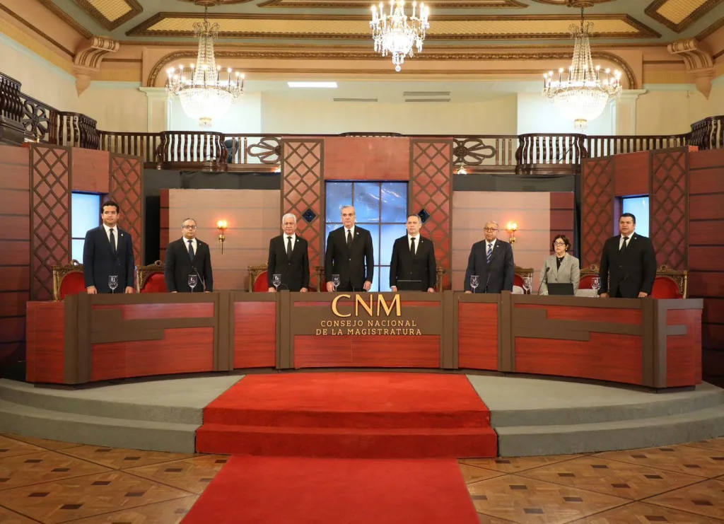 Abinader convoca al CNM para iniciar selección de jueces de altas cortes Abinader convoca al CNM para iniciar seleccion de jueces de altas