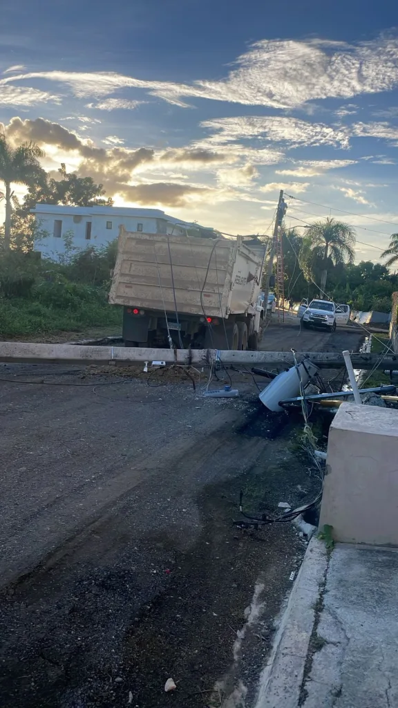 Choques vehiculares dejan severos daños a la red eléctrica de Santiago en 2025 Choques vehiculares dejan severos danos a la red electrica de Santiago en 2025