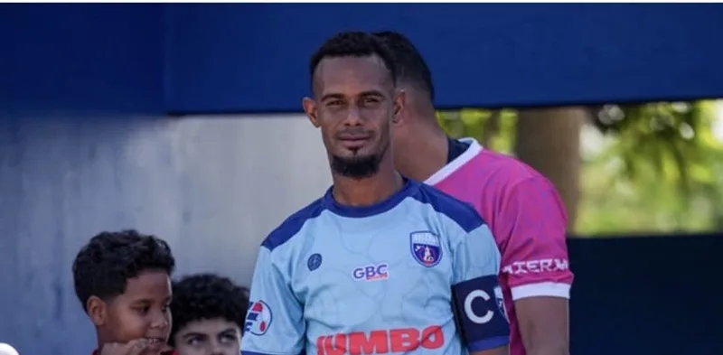 Carlos Rossell agradece solidaridad por muerte de su hijo IMG 7644