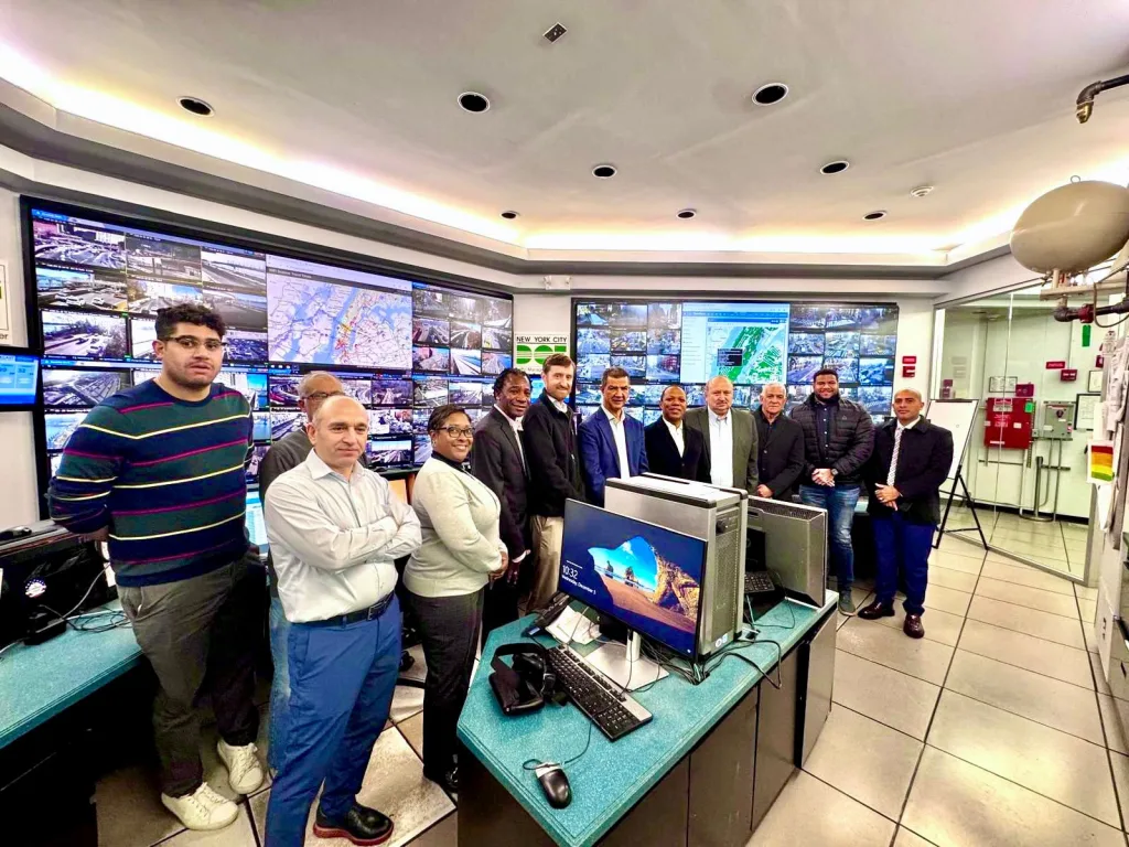 INTRANT fortalece la seguridad vial: técnicos dominicanos recibirán capacitación especializada en el Centro de Control de Tráfico de Nueva York INTRANT fortalece la seguridad vial