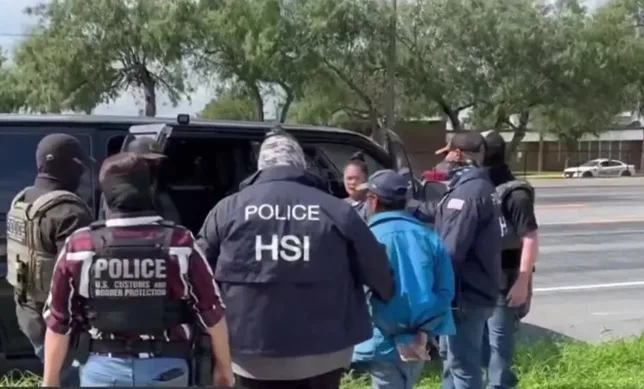 Latinos, los más apresados por ICE en NY Latinos los mas apresados por ICE en NY