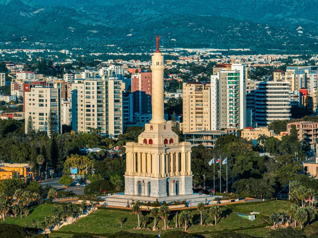 APAP impulsará transformación inclusiva del Monumento a los Héroes de la Restauración Monumento a los Heroes de la Restauracion eljacaguero
