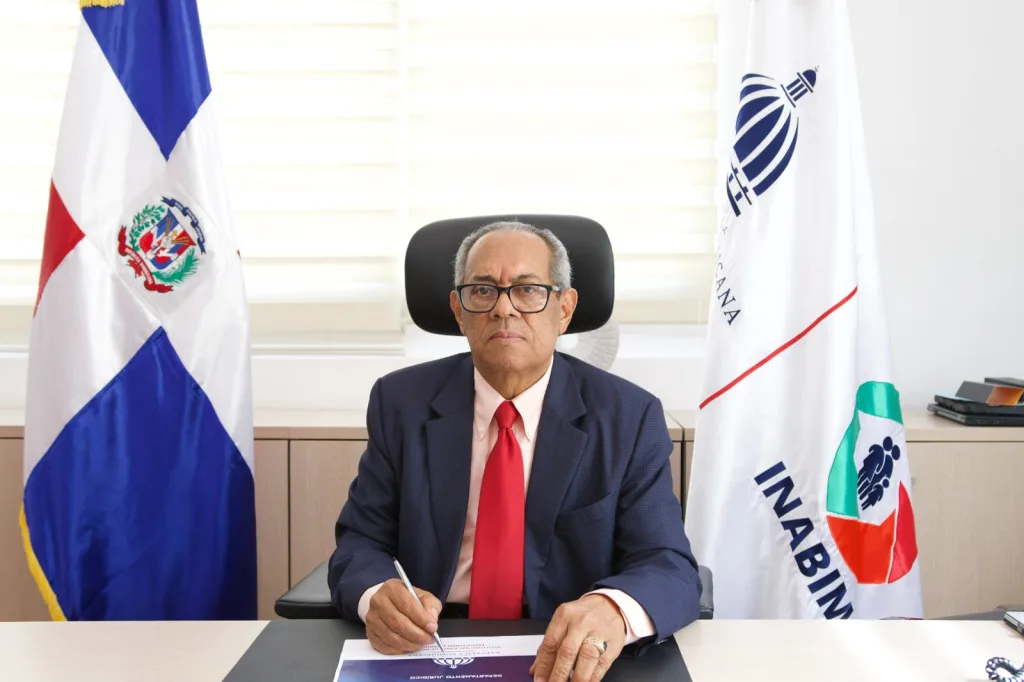 INABIMA inicia entrega del Plan de Retiro Complementario a 2,296 maestros jubilados Rafael Pimentel Pimentel eljacaguero