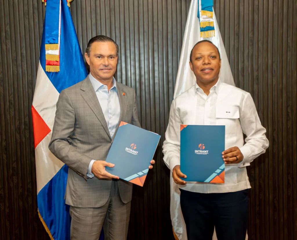 United Petroleum acuerda con el INTRANT el apadrinamiento del Parque de Seguridad Vial