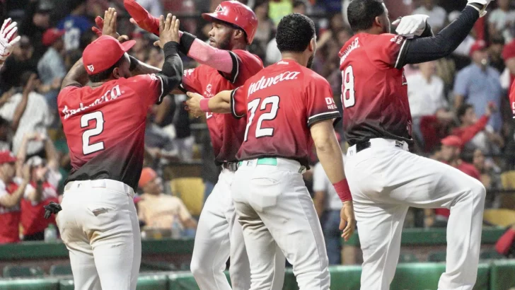 Despaigne comanda victoria aguilucha y sacude la lucha por la clasificación Leones del Escogido a una victoria eljacaguero