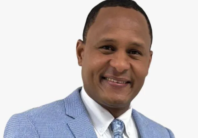 Detienen a menor de 15 años por apuñalar a un predicador adventista mientras trabajaba en Uber Predicador