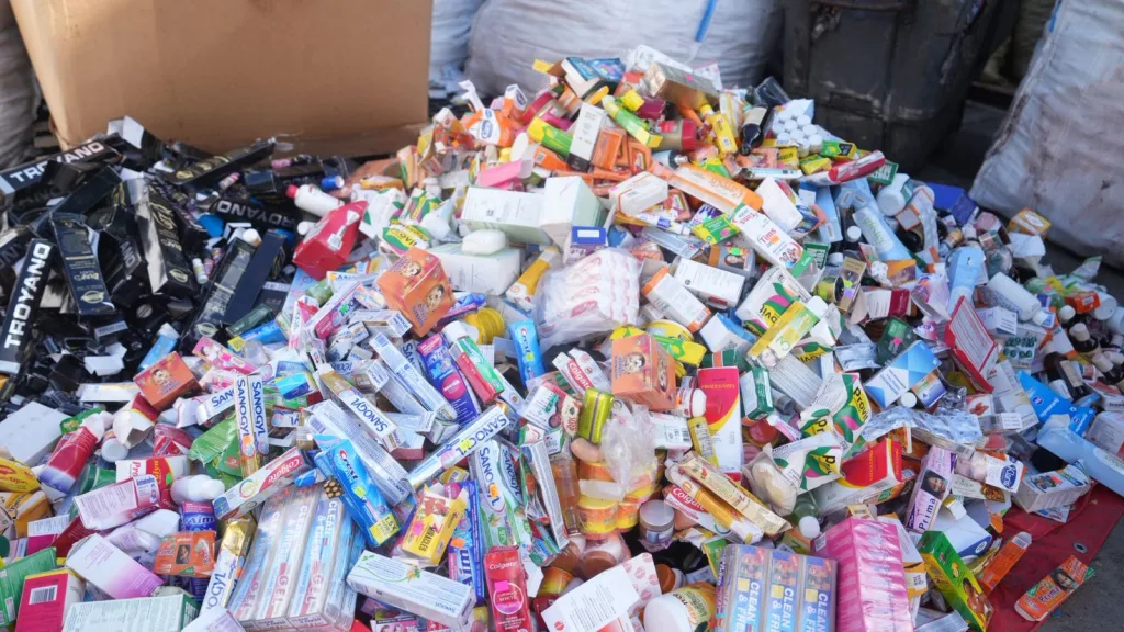 Gobierno refuerza lucha contra el contrabando con destrucción masiva de productos ilegales en República Dominicana contrabando con destruccion masiva de productos ilegales en Republica Dominicana