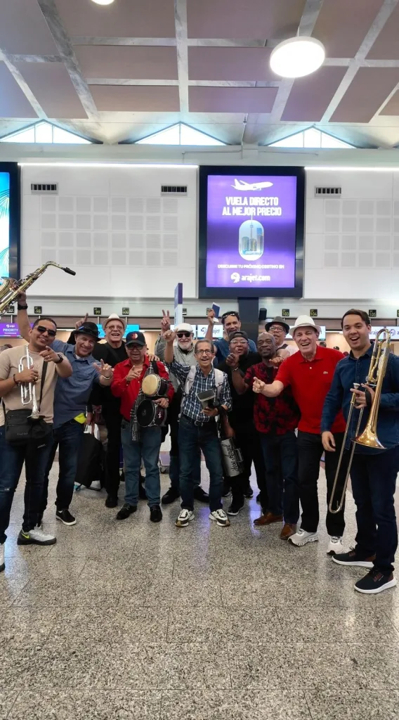 Arajet celebra la Independencia Nacional llevando el merengue a los cielos Arajet celebra la Independencia Nacional llevando merengue y cultura 1