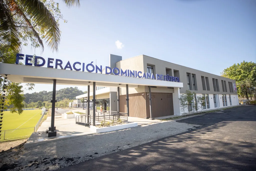 Fútbol internacional se vive en Santo Domingo con amistoso entre Dominicana y El Salvador Federacion Dominicana de Futbol eljacaguero