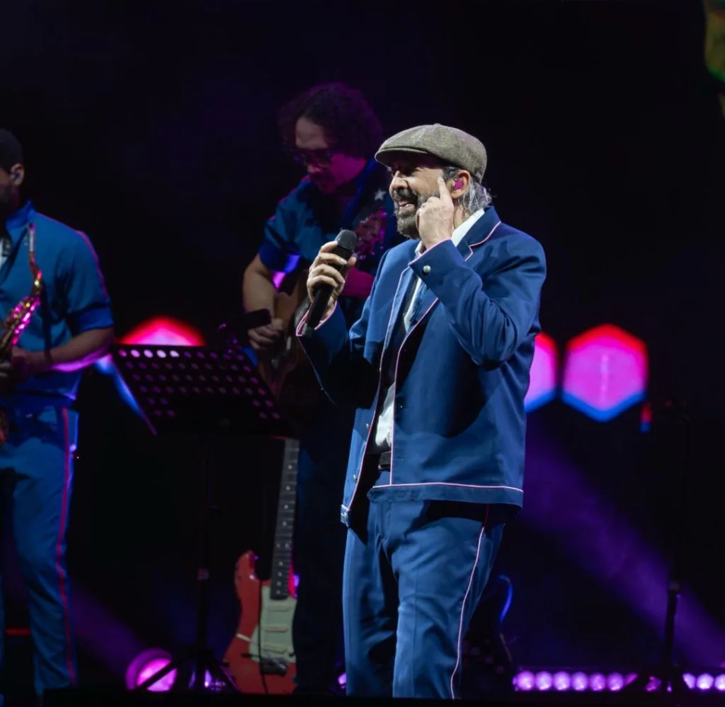 Juan Luis Guerra convierte a Santiago en capital musical del Caribe por dos noches historicas3
