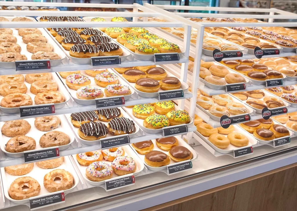 Krispy Kreme anuncia apertura de su primer “Doughnut Theater” en Santiago Krispy Kreme anuncia apertura de su primer Doughnut Theater en Santiago