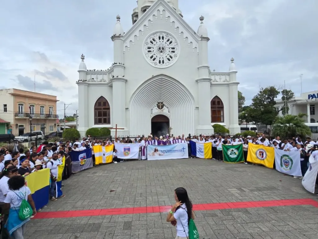Más de 400 estudiantes participan en peregrinación universitaria nacional en San Pedro de Macorís Peregrinacion Nacional Universitaria