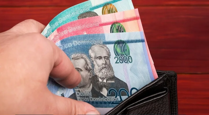 Salario promedio de cotizantes en la seguridad social supera los RD$38 mil Salario promedio de cotizantes en la seguridad social supera los RD38 mil