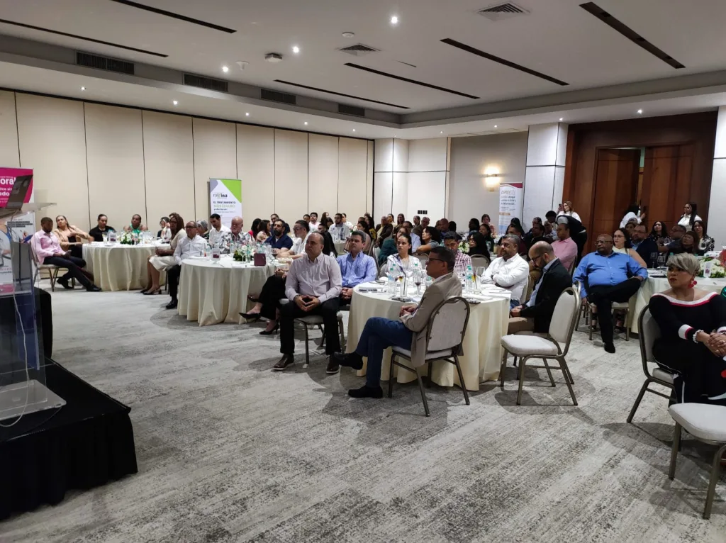 Especialistas abordan infecciones en el embarazo en jornada científica en Santiago Sociedad de Obstetricia Filial Norte reune expertos para analizar retos en la salud materna1