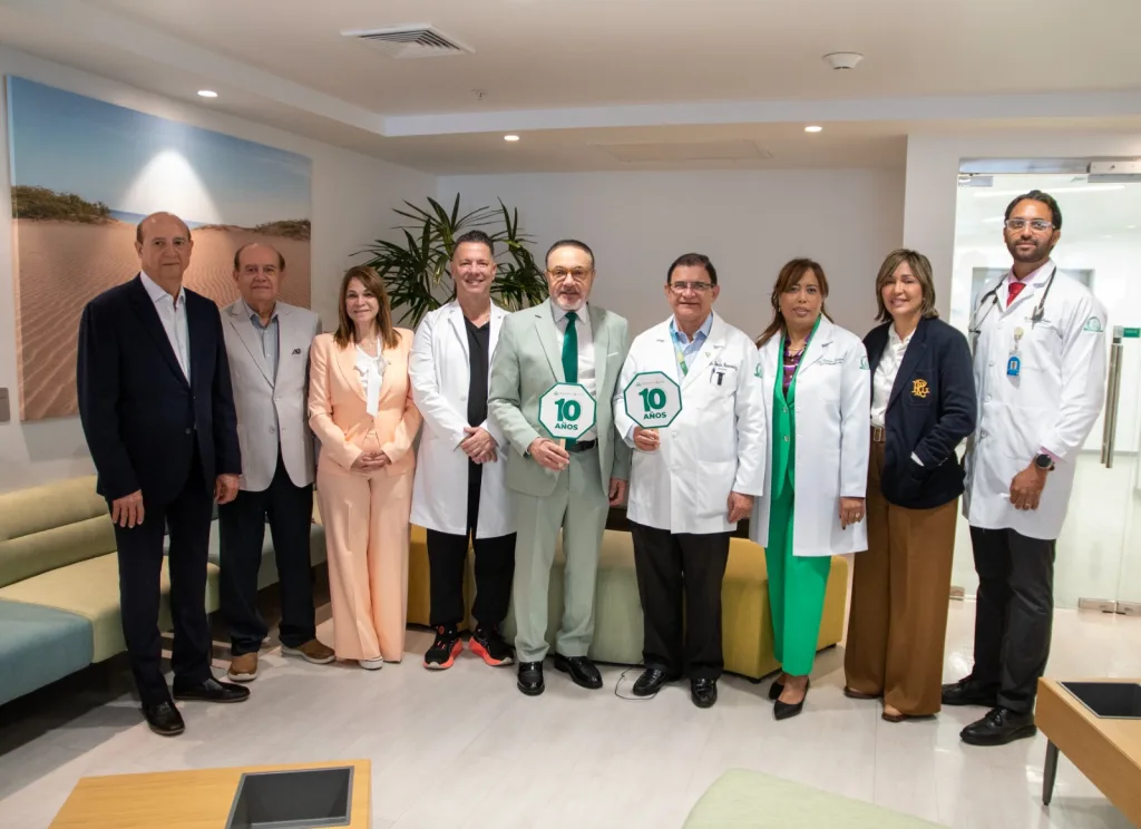 Unión Médica y Universidad de Miami llevan jornada de salud al municipio de Jánico Union Medica y Universidad de Miami llevan jornada de salud al municipio de Janico