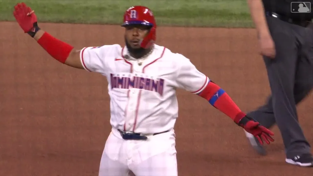 Dominicana aplasta a Países Bajos y mantiene paso perfecto en el Clásico Mundial Vladimir Guerrero Jr. pega sencillo remolcador eljacaguero