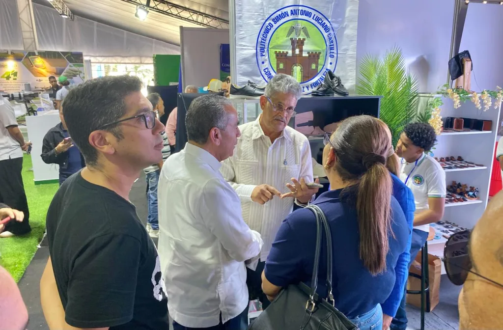 Cierra con éxito feria de innovación de Proindustria en Santiago con amplia participación feria de innovacion de Proindustria en Santiago con amplia participacion