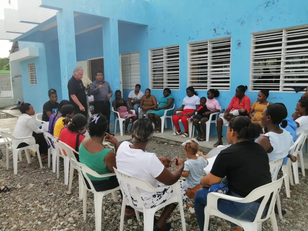 Comunidad Cristiana de Restauración: más de tres décadas impactando vidas en Santo Domingo Este pastor Elbin Castillo 2