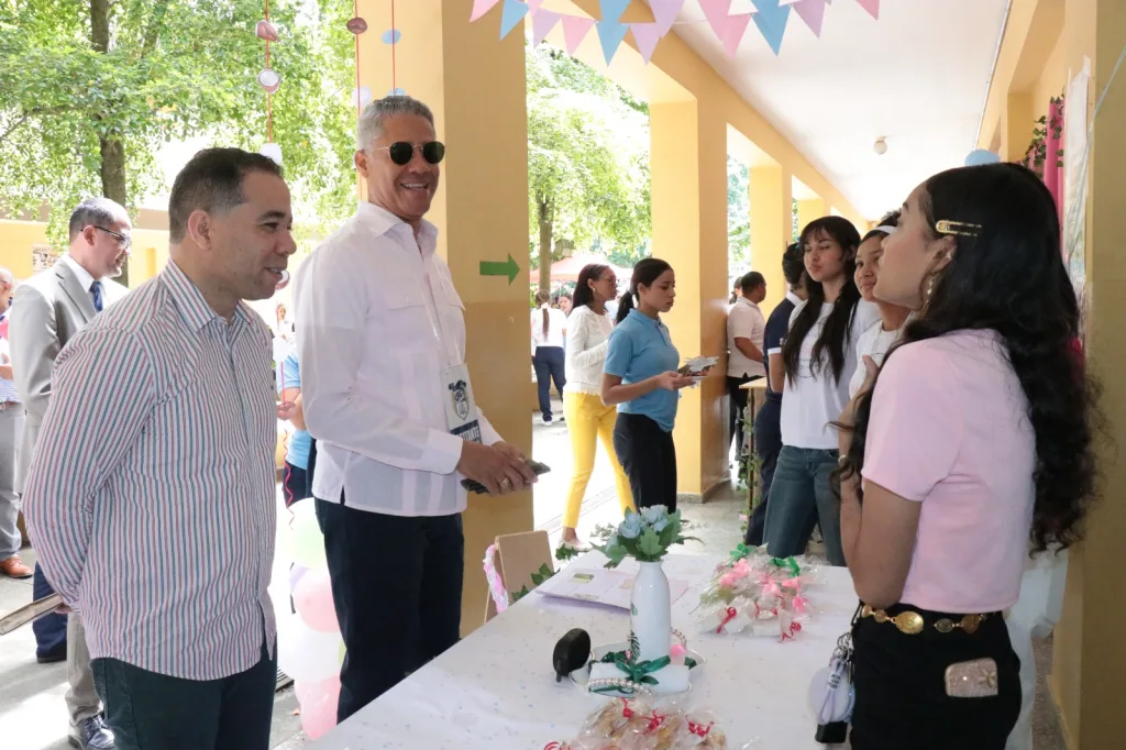 Coraasan refuerza educación ambiental en escuelas con jornadas sobre uso responsable del agua Andres Cueto1