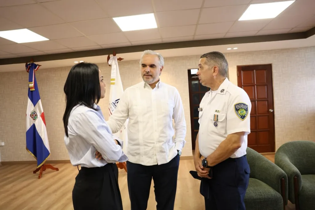 Educación y autoridades refuerzan plan nacional de seguridad en escuelas públicas Educacion y autoridades refuerzan plan nacional de seguridad en escuelas publicas