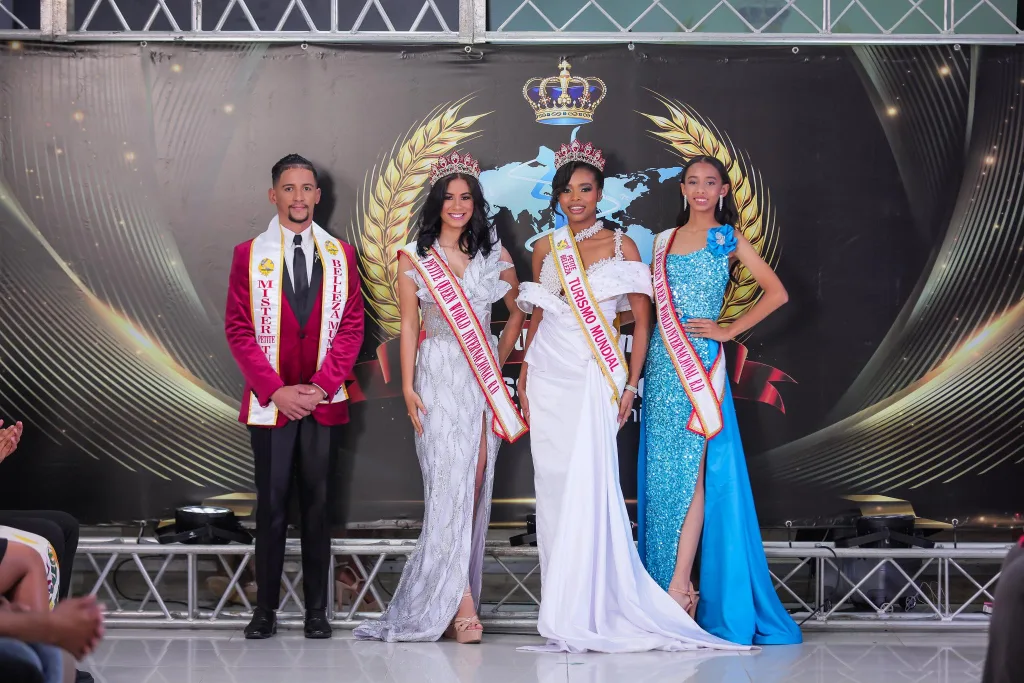 Leny Guzmán conquista título nacional y representará al país en certamen internacional Leny Guzman orgullo de Licey al Medio es coronado Mister Petite Belleza Turismo Mundial R.D. 2026a