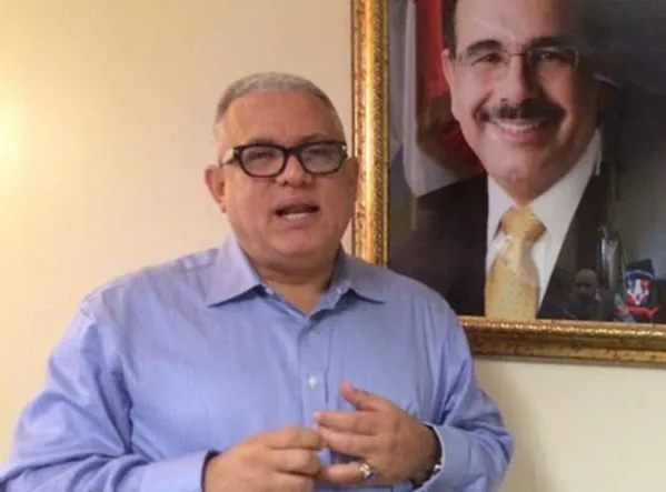 Llama a convocar Consejo de Gobierno en RD ante advertencia del expresidente Medina Luis Lithgow