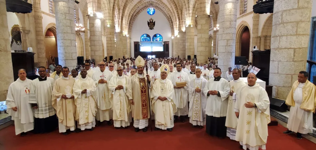 Iglesia de Santo Domingo celebra Misa Crismal con renovación del compromiso sacerdotal Misa Crisma 2026