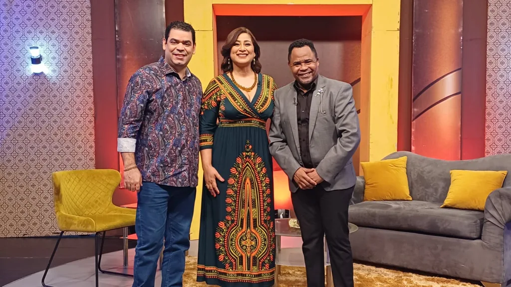 Cultura, música y entretenimiento se unen en “Fiestas y Personalidades” con especial literario Rafael Bobadilla Yenny Polanco Lovera y el salsero Wisho Romero