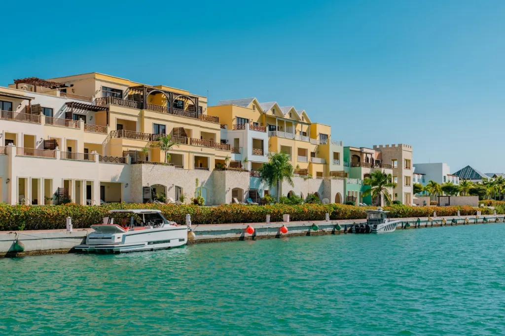 TAN Resorts Marina Cap Cana — Marina 3