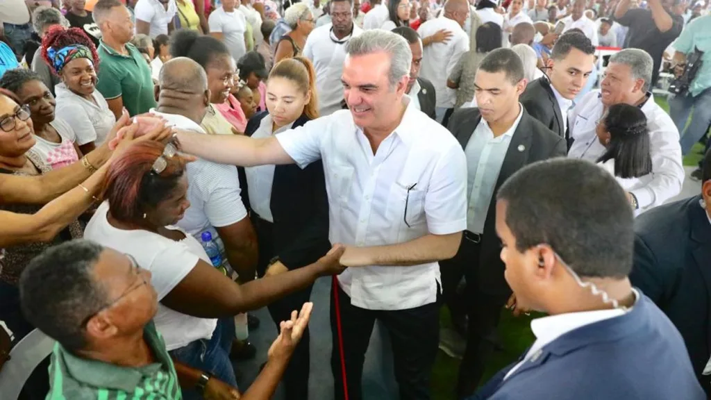 Gobierno entregará nuevos techados deportivos escolares en Santo Domingo Abinader entregara nuevos techados deportivos escolares en Santo Domingo